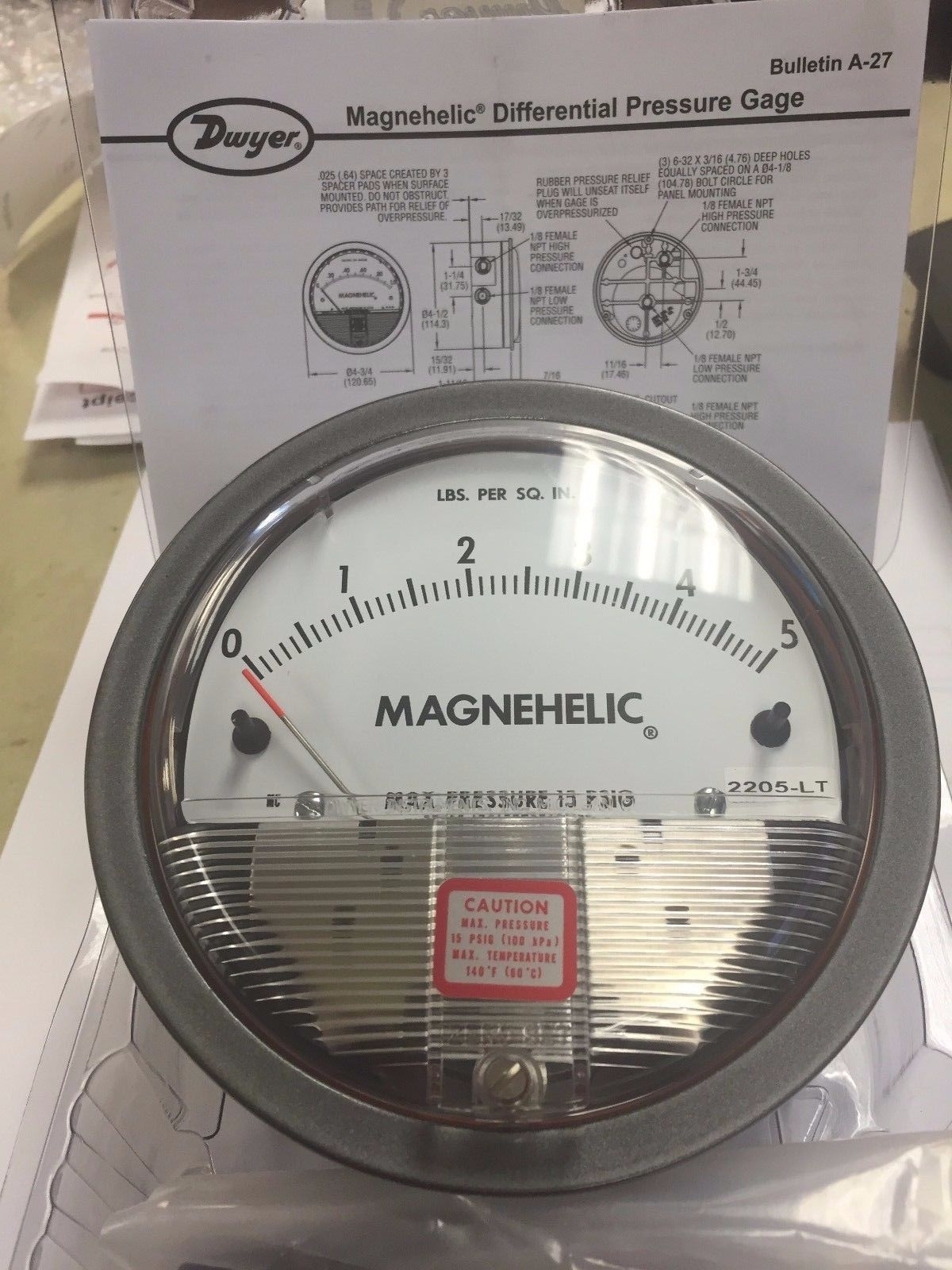 Dwyer Usa 2005 Magnehelic Gage Range 0-5.0 Inch Wc