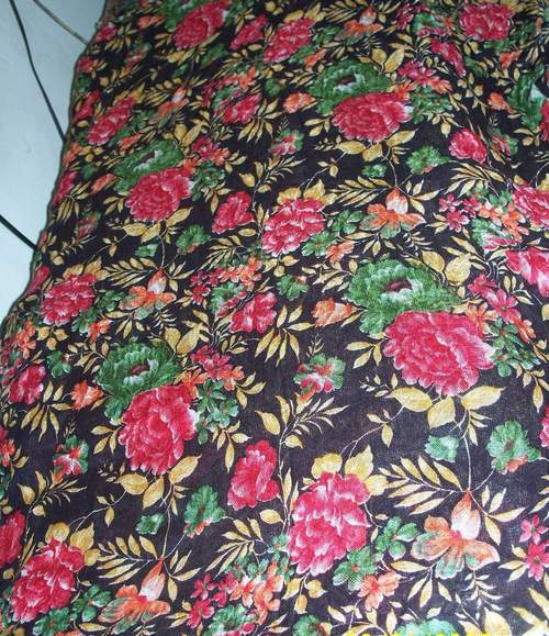 फ्लोरल डिज़ाइन शॉल