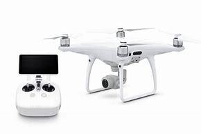 Dji Phantom 4 Pro+ एक उन्नत ड्रोन है जो उच्च गुणवत्ता वाली चित्रकारियों और वीडियो के लिए उत्कृष्ट है। इसमें 20 मेगापिक्सेल का कैमरा और 4k वीडियो रिकॉर्डिंग की क्षमता है। इसकी उड़ान समय 30 मिनट तक होती है और यह कई उन्नत सुरक्षा विशेषताओं के साथ आता है।