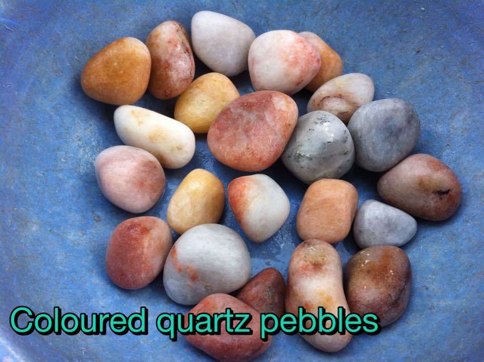 2-4 Cm Natural Round River Stone Tumbled Rock Pebble For Decoration - Artificial Stone Type: Solid Surface