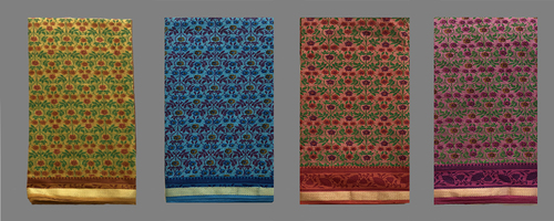 गोल्डन बॉर्डर कॉटन साड़ी के साथ फ्लावर प्रिंट