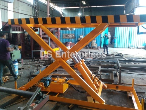 Single Scissor Lift - Steel, Customizable Platform Size, 1000 kg Capacity, 3 Meters High, Electric Power Source, Double Acting Hydraulic System, Digital Control Panel