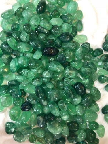 Emerald Gemstone Tumbled Grade: Good Quality