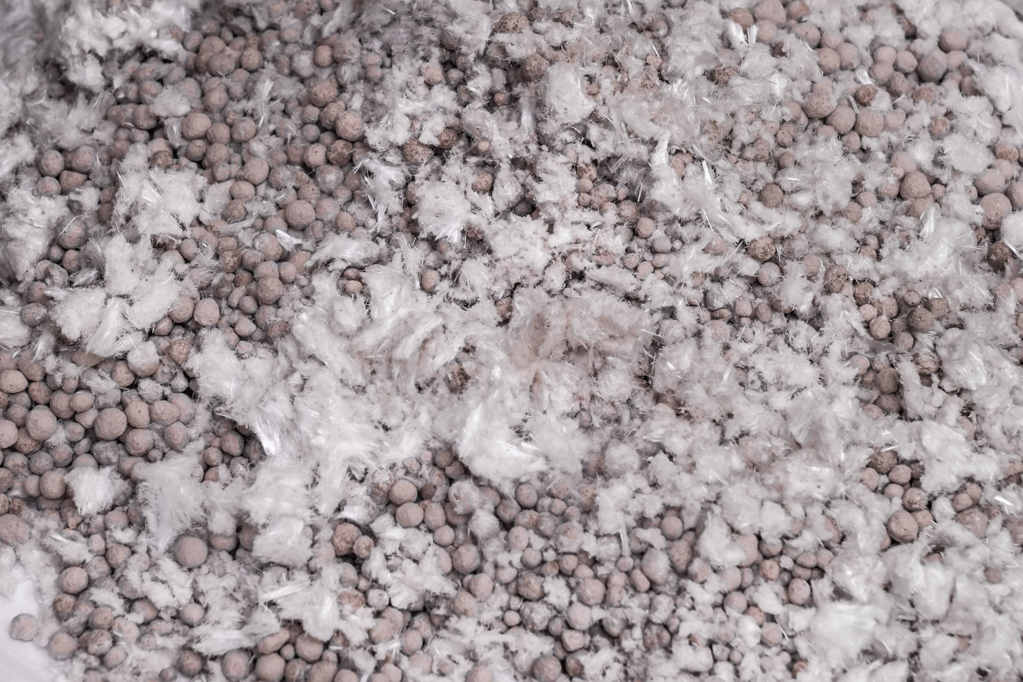 Natural Zeolite Granules - Al2o3 14.97%, Sio2 65.58%, Beige | Enhances Fertilizer Efficiency, Improves Soil Ph, Purifies Water Quality, Boosts Animal Growth