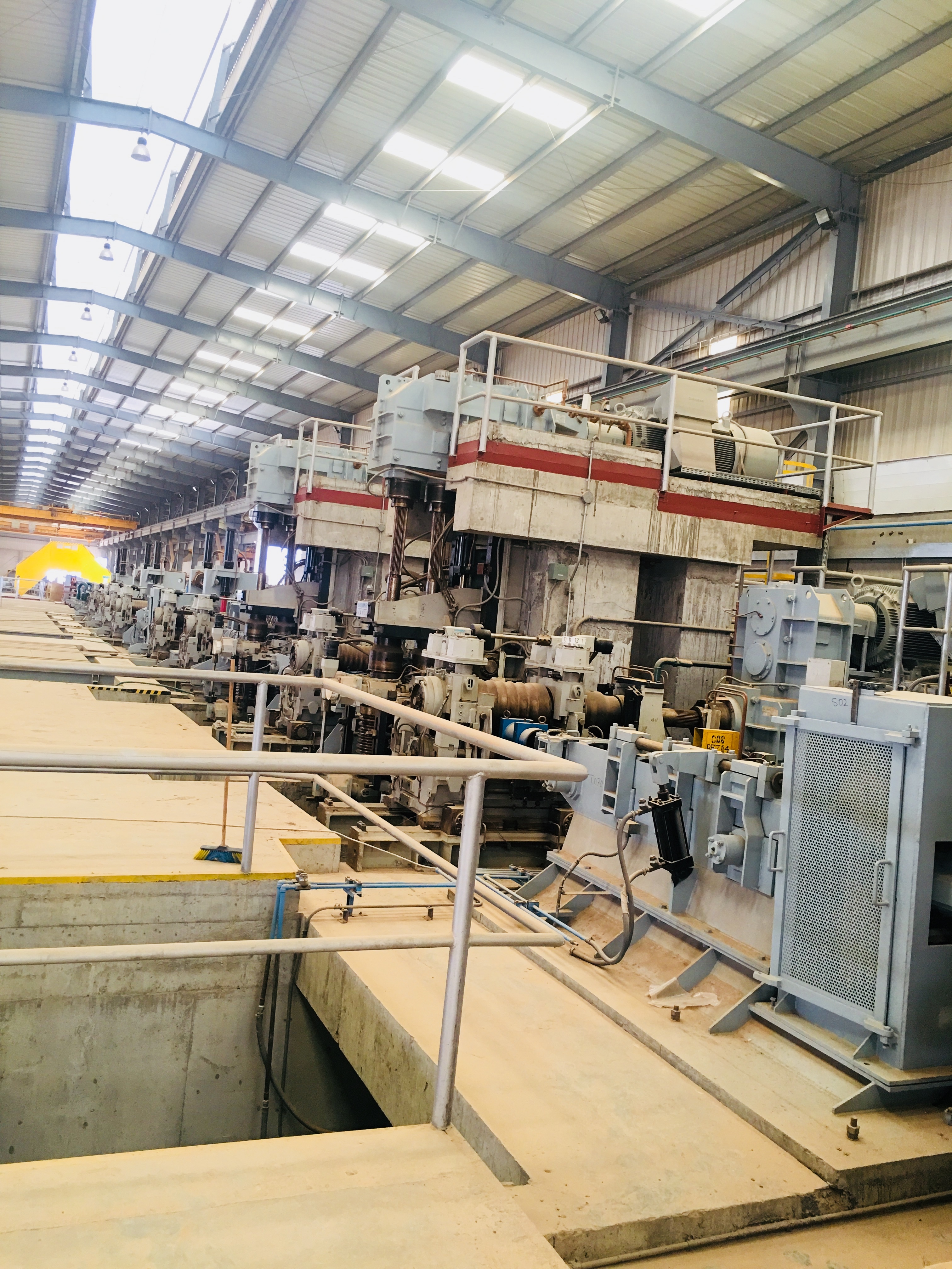 Rolling Mill Plant - Steel, Roll Diameter: 1000-3000mm, Roll Width: 1500-4000mm, Power: 500-10000 Kw, Speed: 10-100 M/min | Iso 9001 Compliance, Cost Savings, Durable Design, Efficient Process, High Output, Precise Control