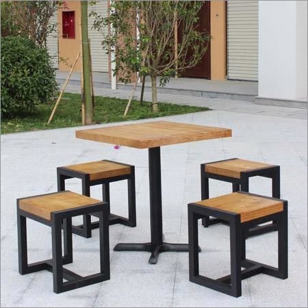 बान घे कैफे मिनी टेबल