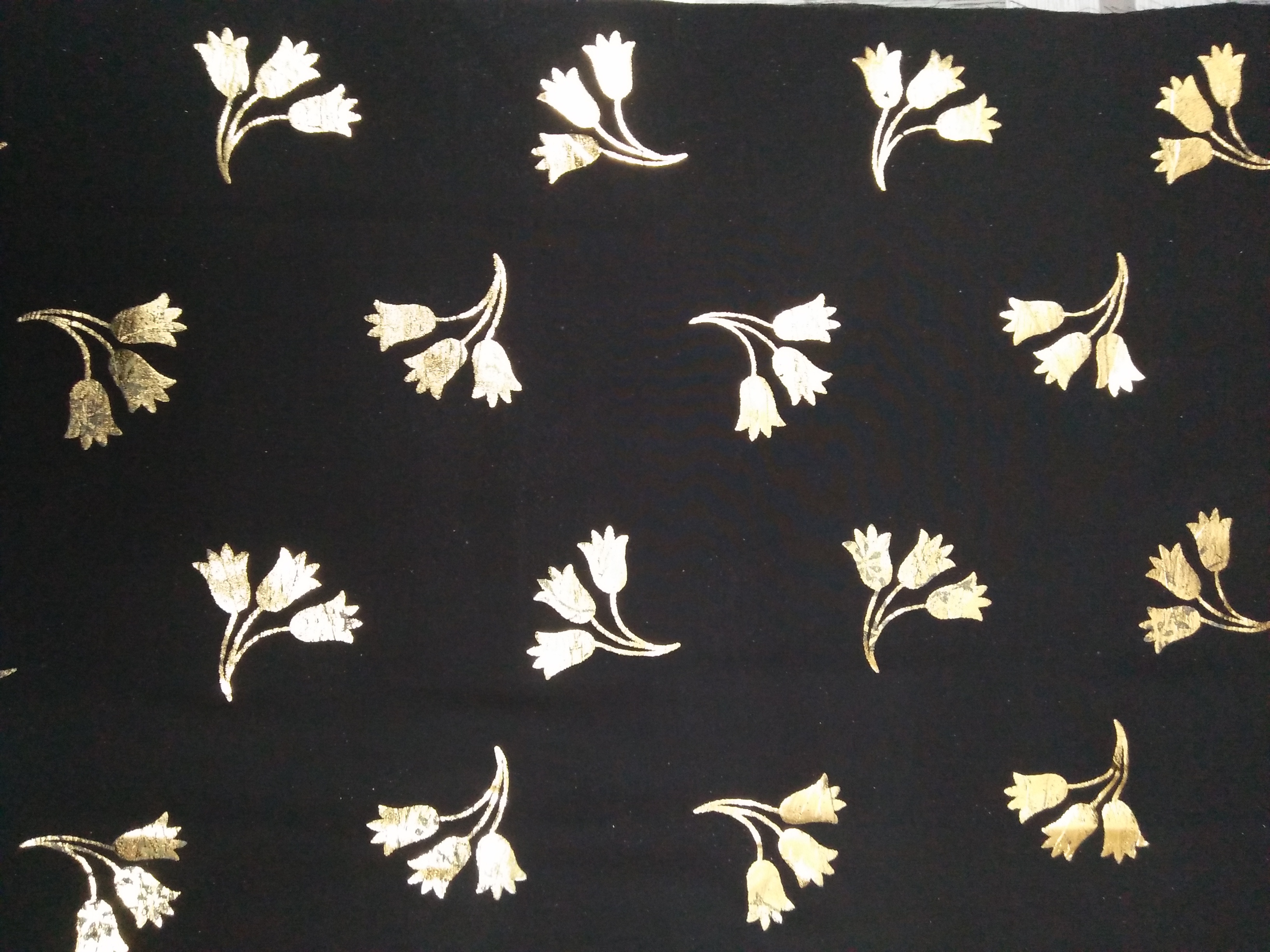 Foil Print Faether Crepe Black