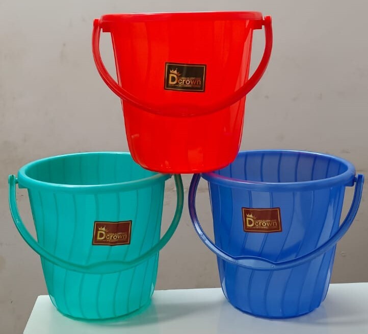 प्लास्टिक बाल्टी साधारण 12 लीटर