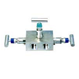 Three Valve Manifold Accuracy: 99  %