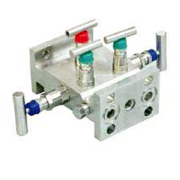 Five Valve Manifold Accuracy: 99 %