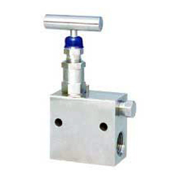 Single Valve Manifold Accuracy: 99 %
