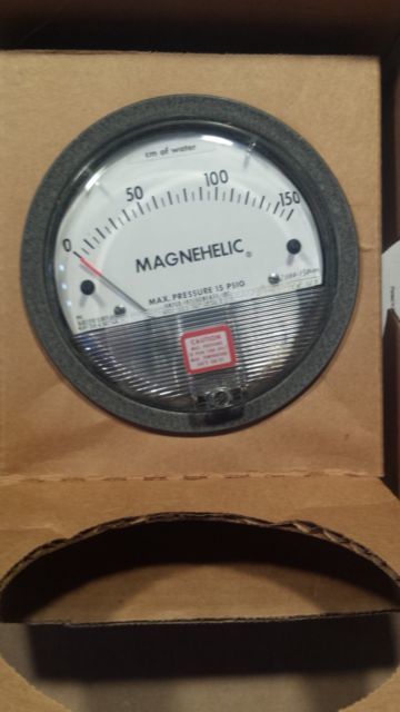 Dwyer 2000-150cm Magnehelic Differential Pressure Gauge