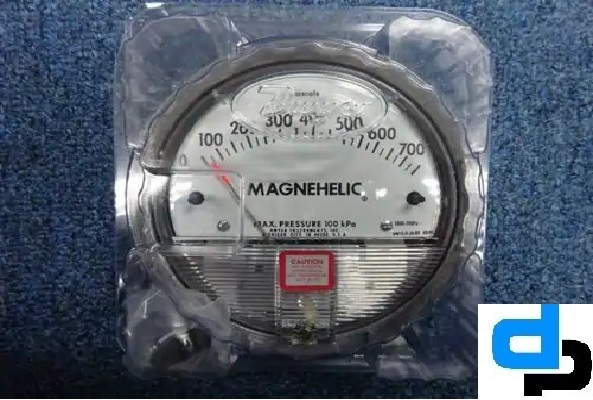 Dwyer Magnehelic Differential Pressure Gauge - 2000-300pa Range | High Precision Measurement Durable Design Easy-to-read Display
