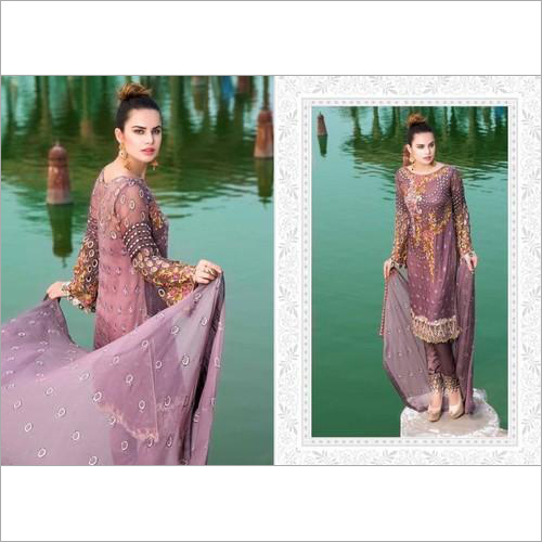 मैरीम चिफ़न सूट