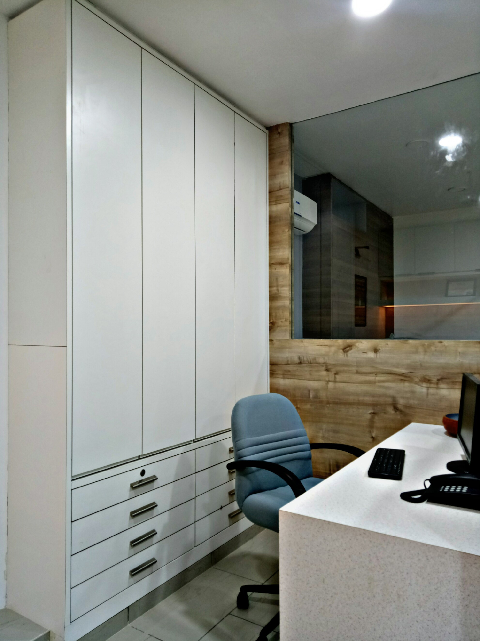 Decoration Commercial Interior Design