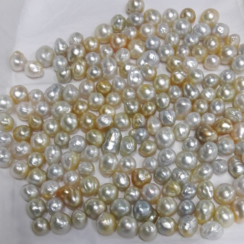 मोती अर्ध-कीमती पत्थर