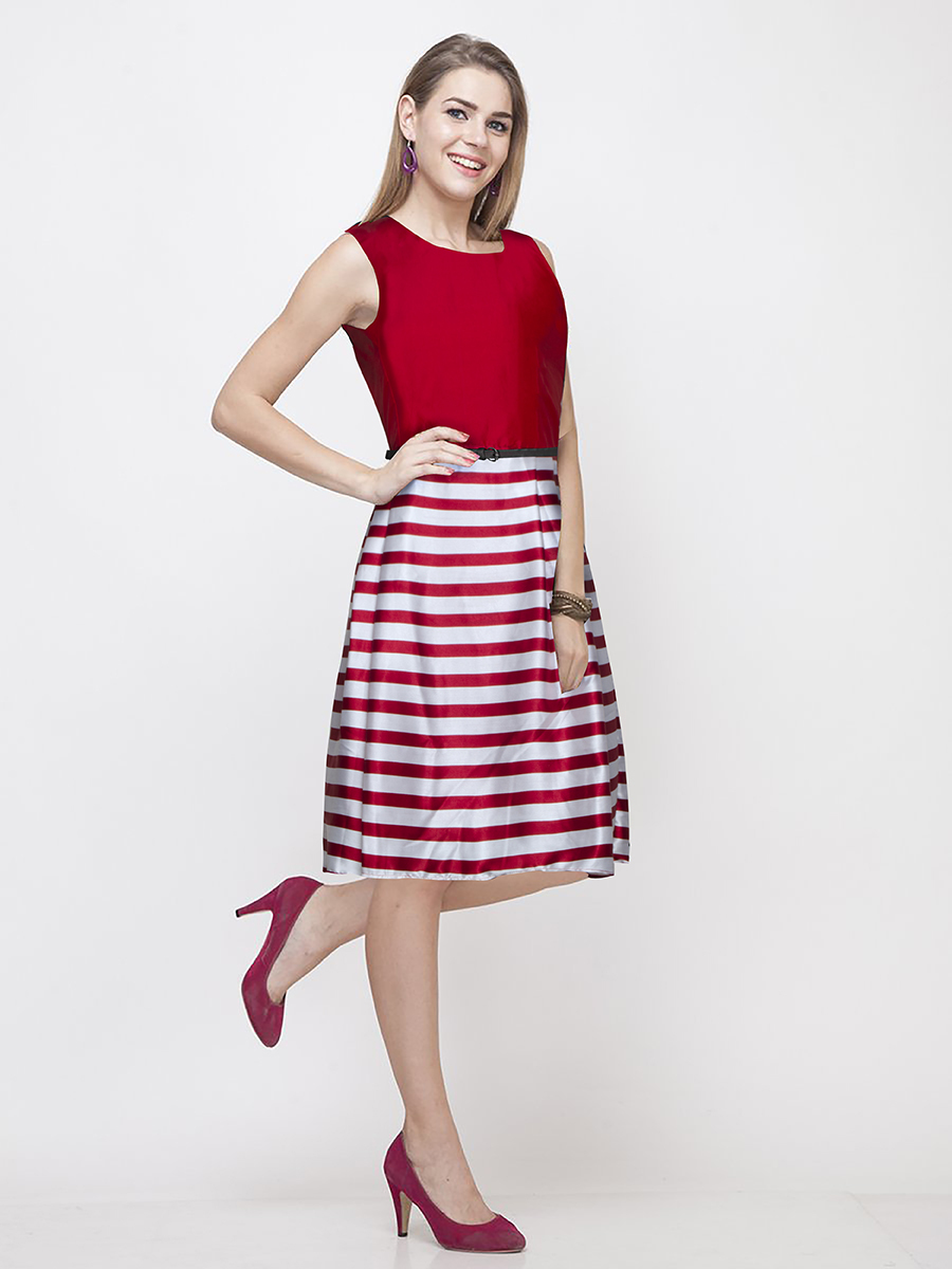 Western Dress - Taffeta, 37-38 Inch Length, Red Color, Sizes S-xxl | Printed Pattern, Sleeveless, No Fade, Washable, All Season