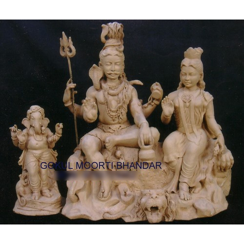 Gauri Shanker Marble Moorti - Finishing: Polishing