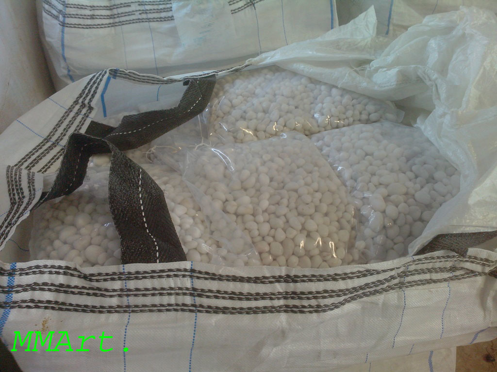 Machine Made Glossy White Polish Pebbles Stone Quartz Pebbles Marble Polished Pebbles Solid Surface