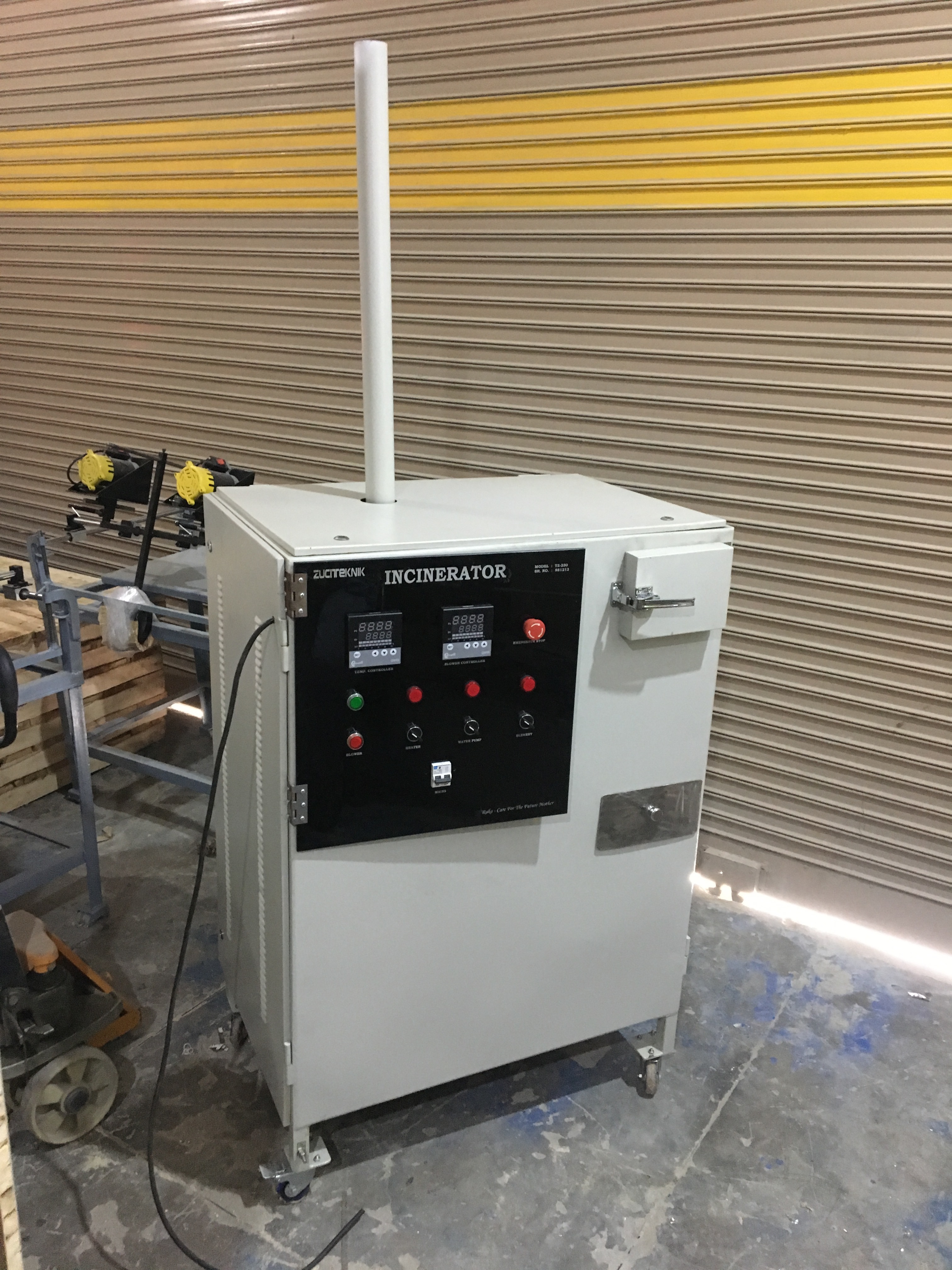 Napkin Incinerator Bag Size: Medium