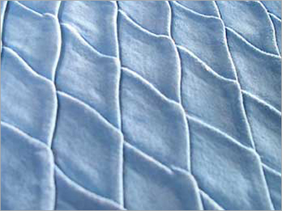 उभरा हुआ वेलवेट कपड़ा