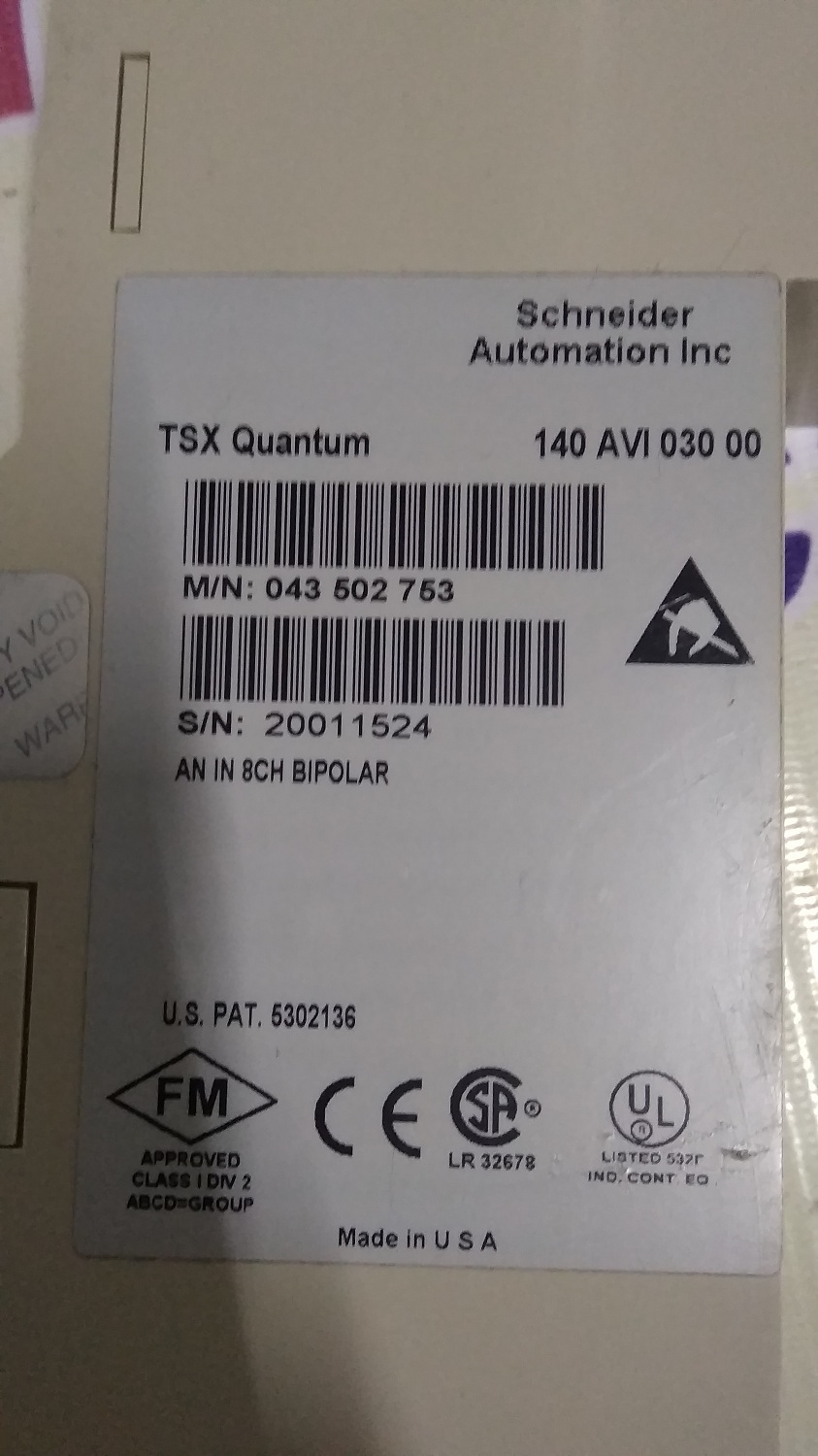 Schneider Module Modicon Quatum 140avi03000