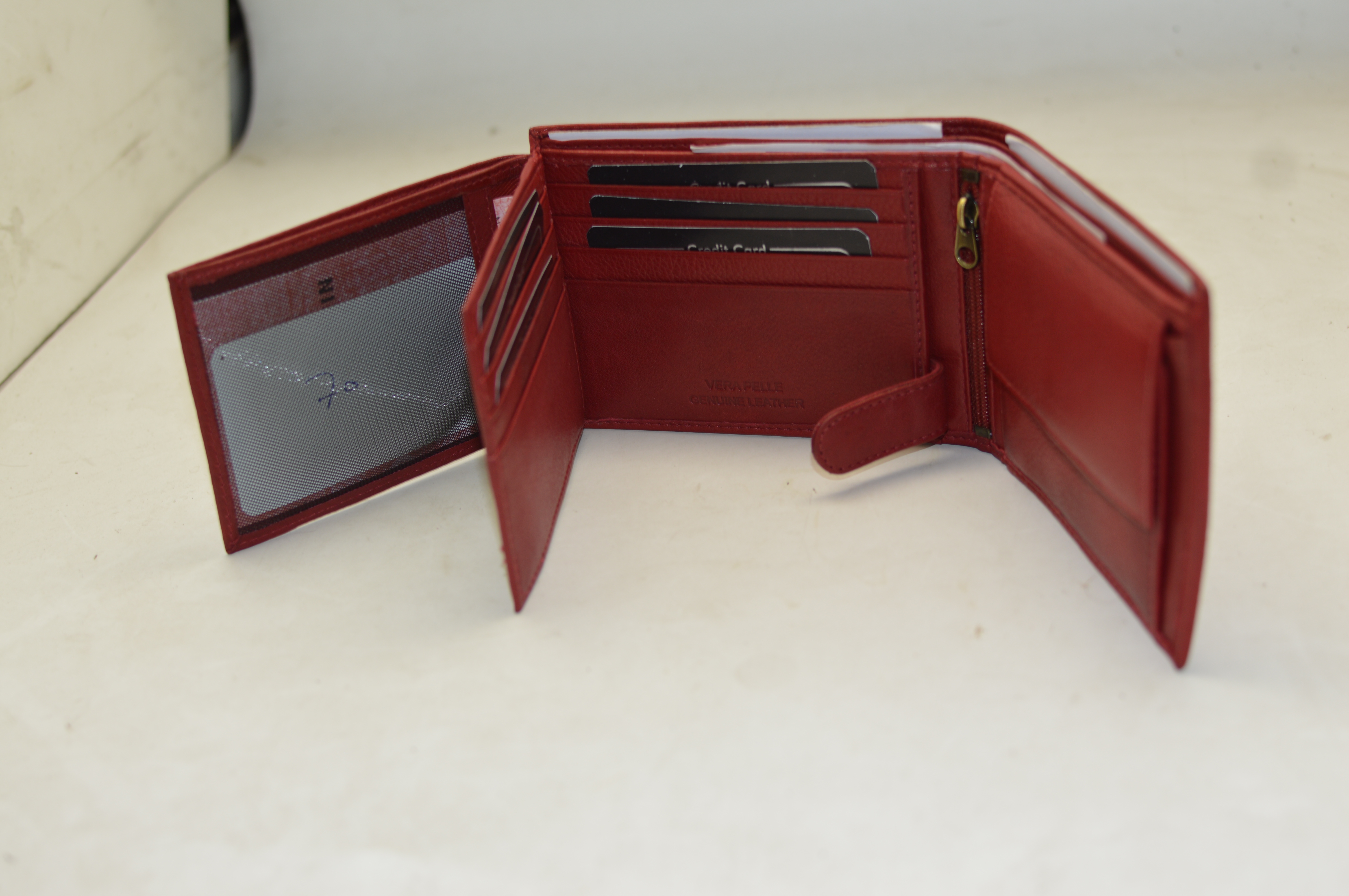 Red Leather Wallet Design: European
