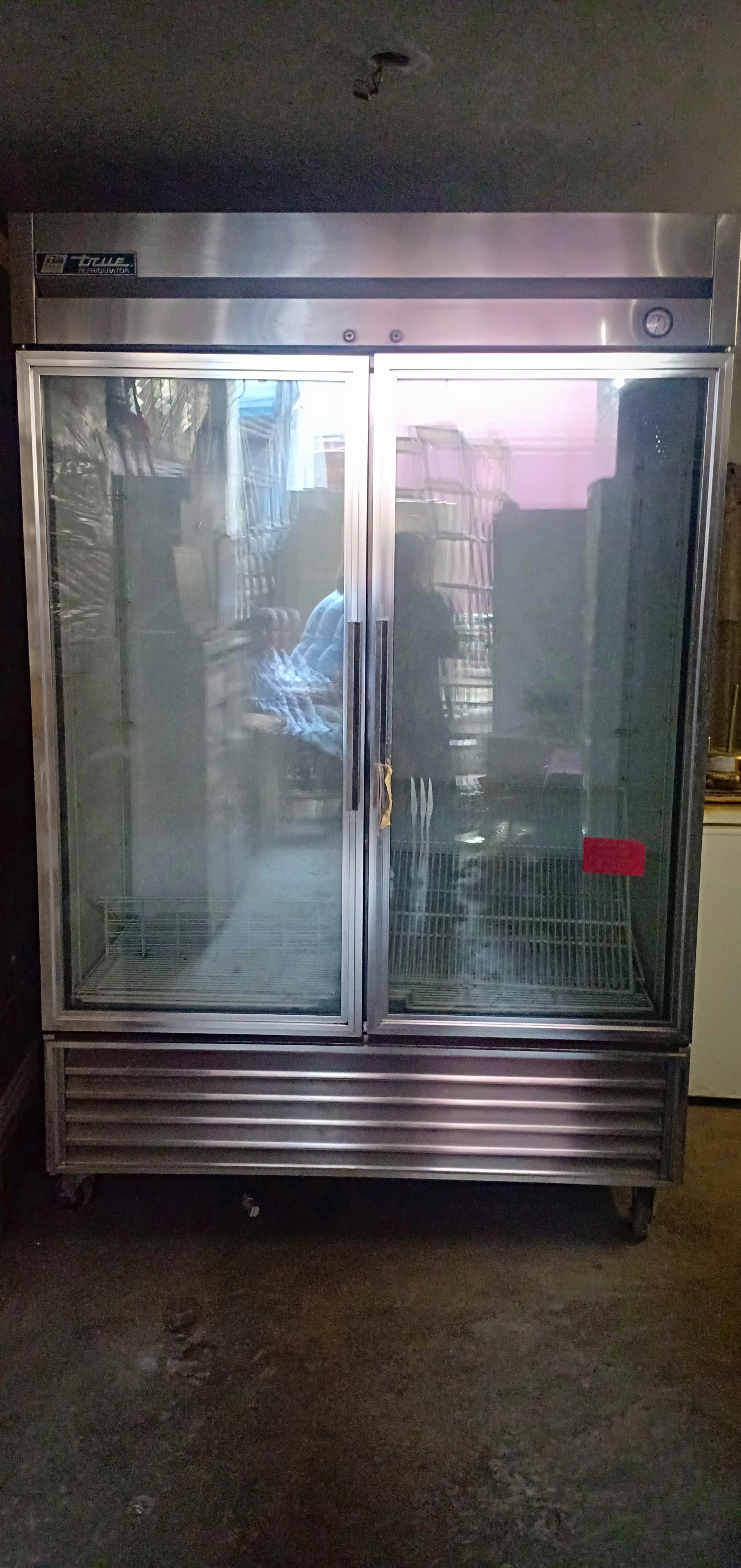 Double Door Chiller