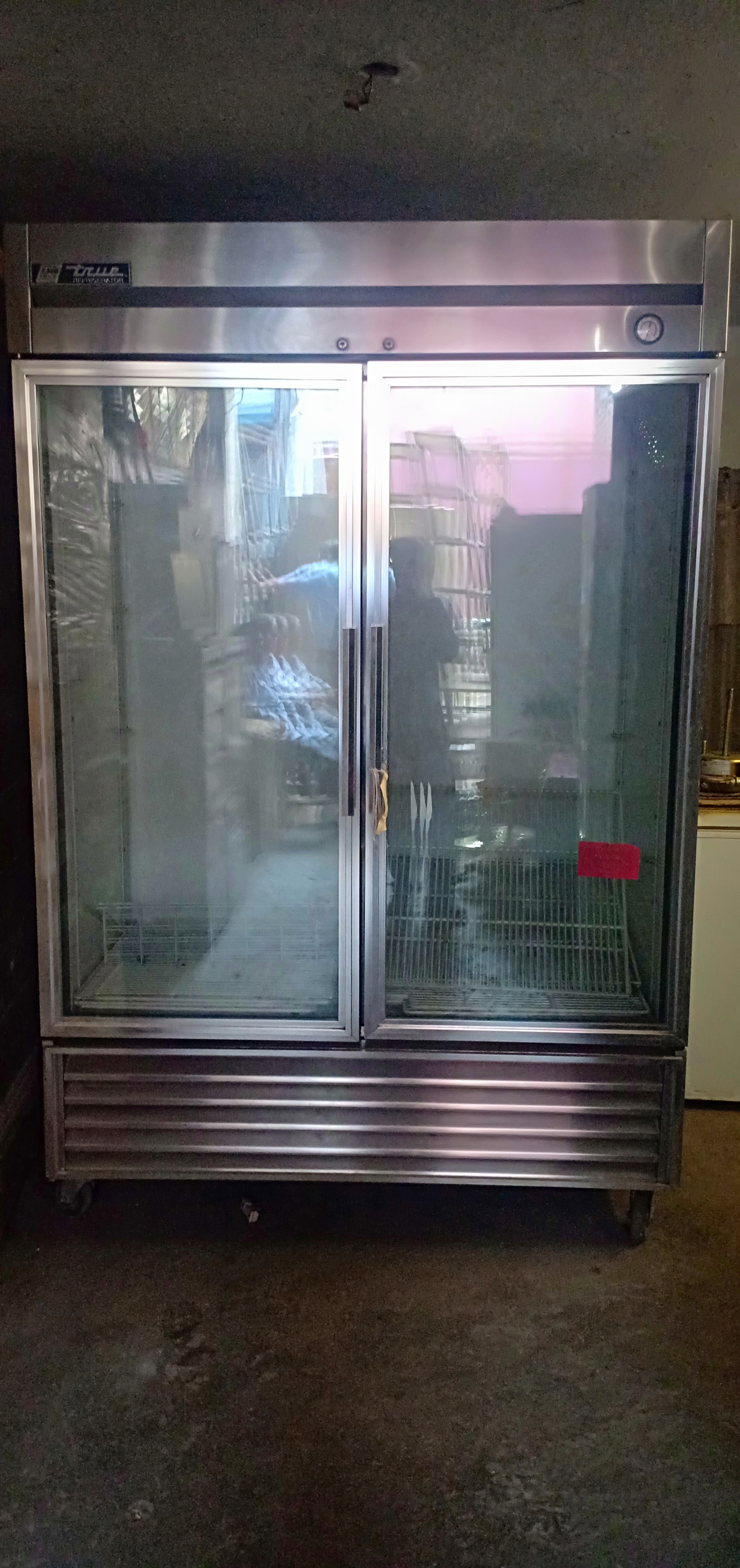 Double Door Chiller