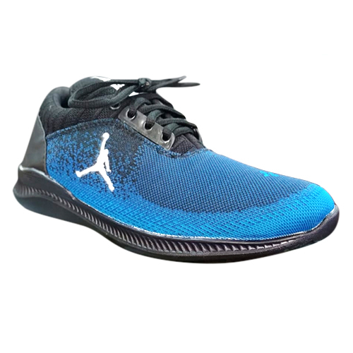 पुरुषों के नीले खेल जूते