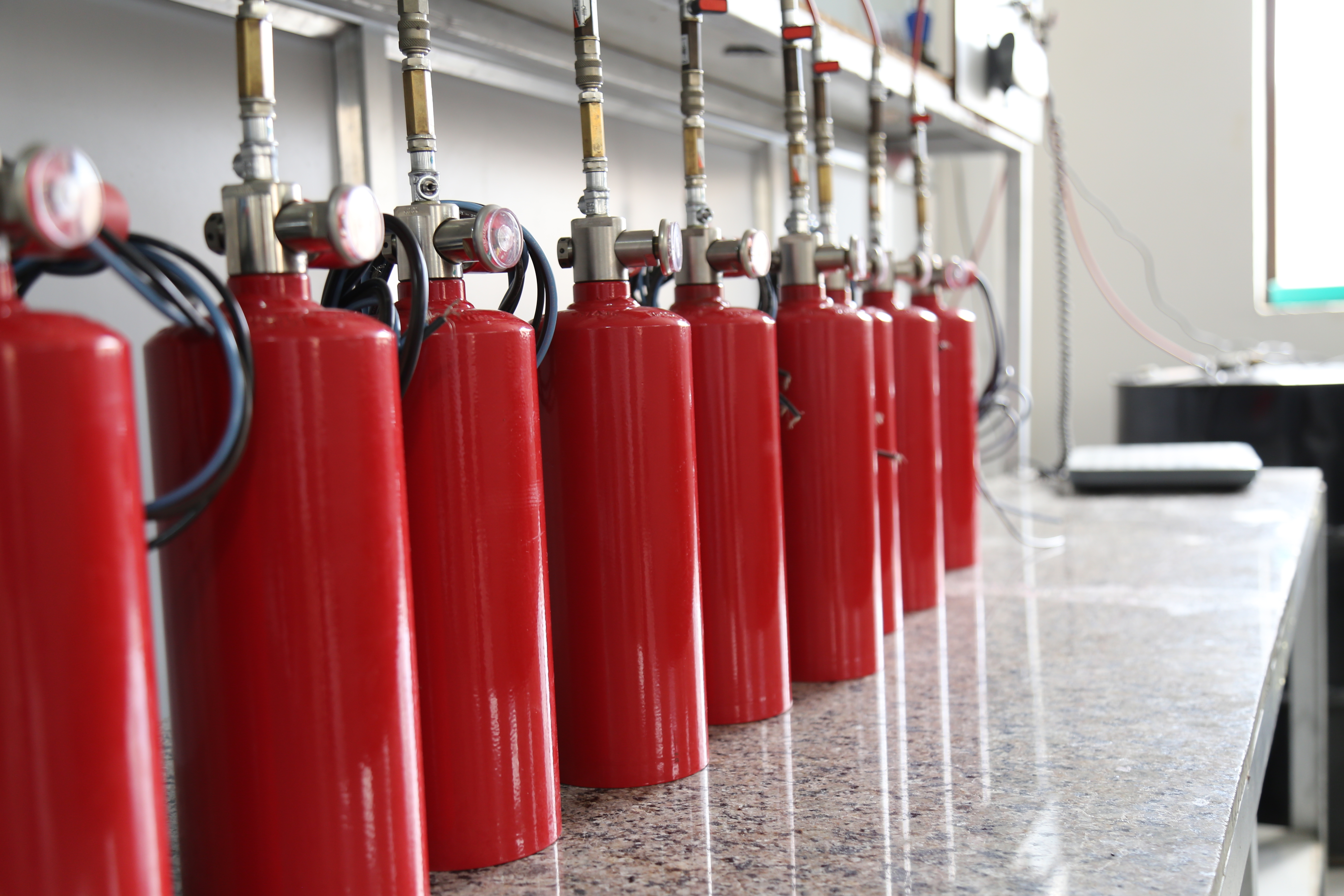 Novec 1230 / Fm 200 Refilling