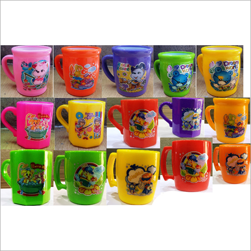 प्लास्टिक मग