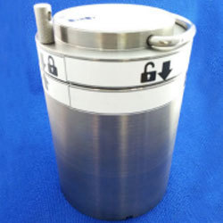 शीशी परिवहन के लिए टंगस्टन शील्ड कंटेनर