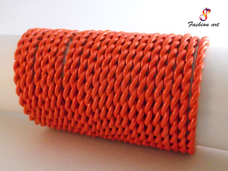 Dhamaka Halchal Single Color Fancy Bangle