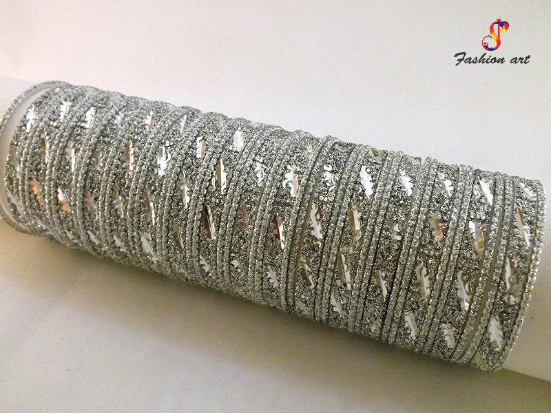 Hotline Antique Metal Bangles Set - Diameter: 2.4