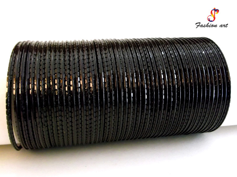 Leon 786 Metal Bangle Set