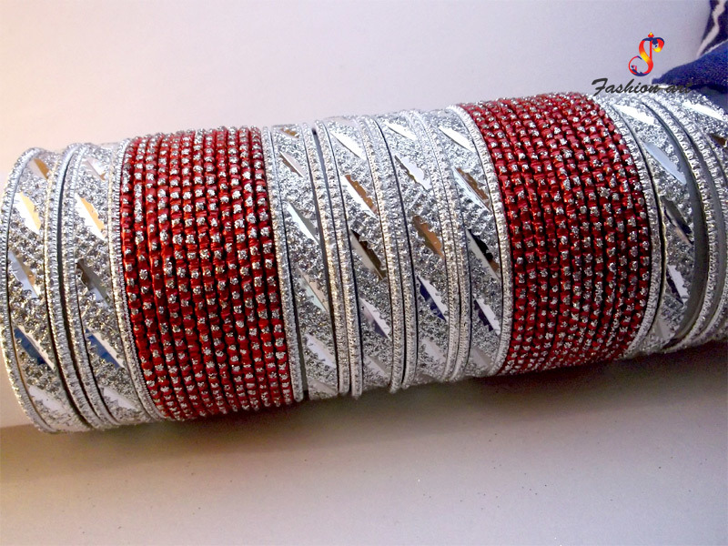 Fancy Aluminium Metal Bangle Set