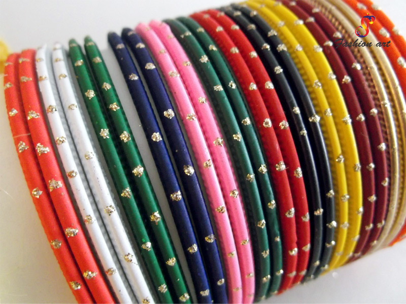 Fitoor Metal Bangle Set