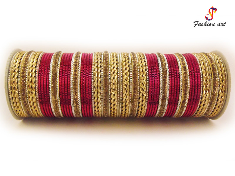 Gold Star Metal Bangle
