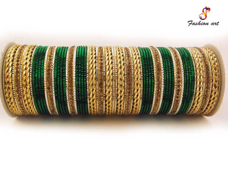 Gold Star Metal Bangle