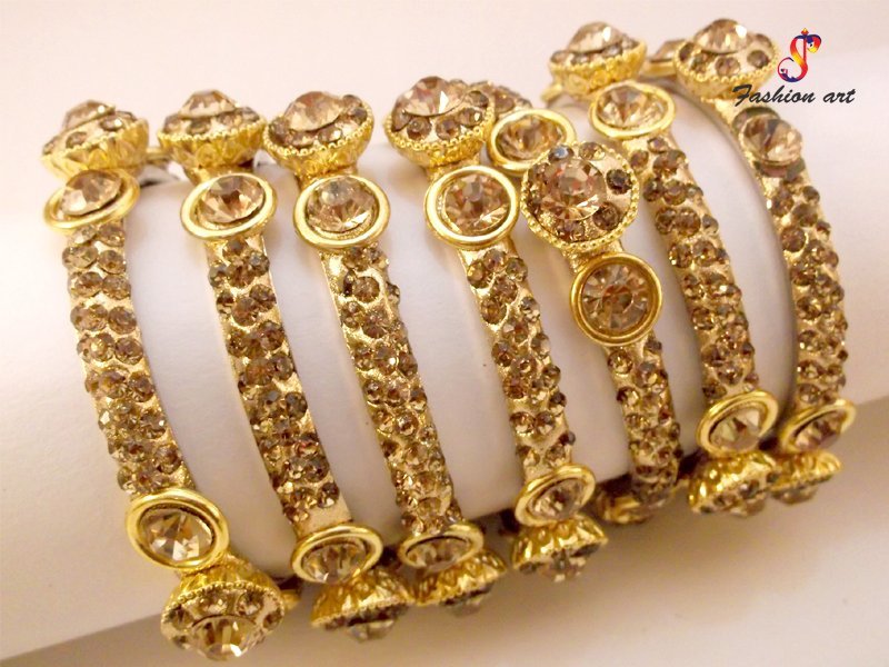 Royal Crown Brass Bangle Set