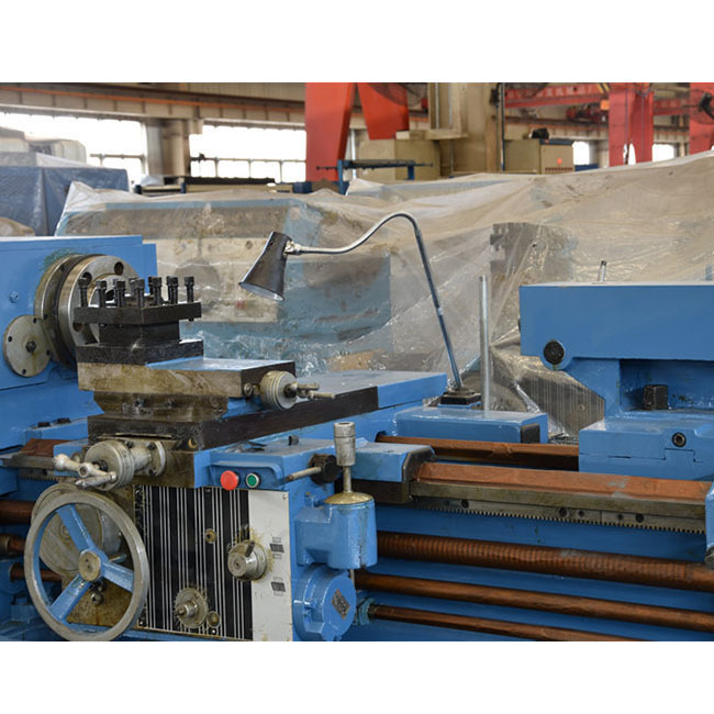 Blue 100mm Spindle Bore Turning Lathe Machine