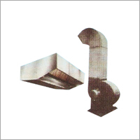 डक्टिंग के साथ निकास हूड