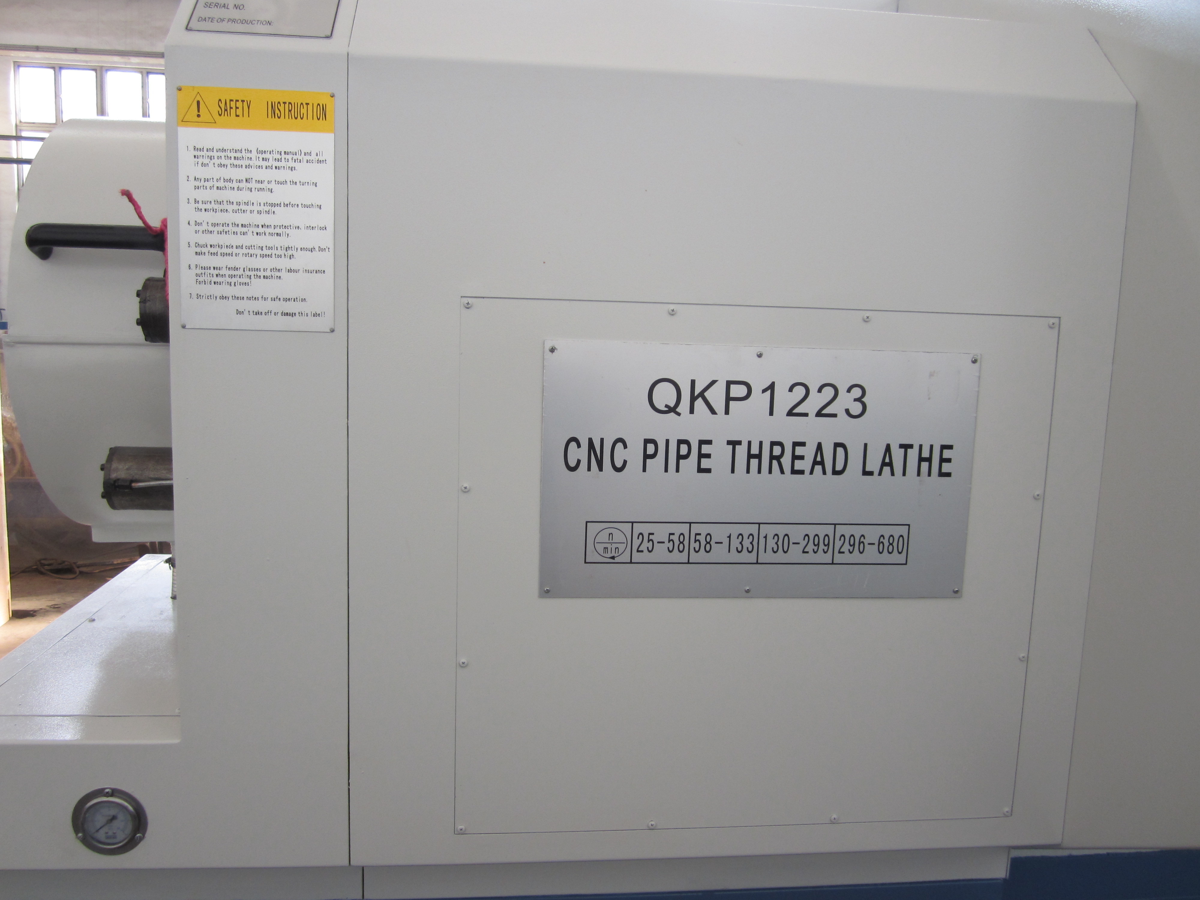 Qkp1223 Horizontal Cnc Lathe - Spindle Bore 240mm, Automatic Plc Control, High Efficiency & Stable Performance, Ideal For Oil Pipe Thread Turning