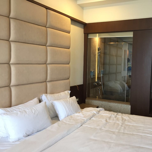 बेडरूम वुड वर्क इंटीरियर डिजाइनर सर्विस