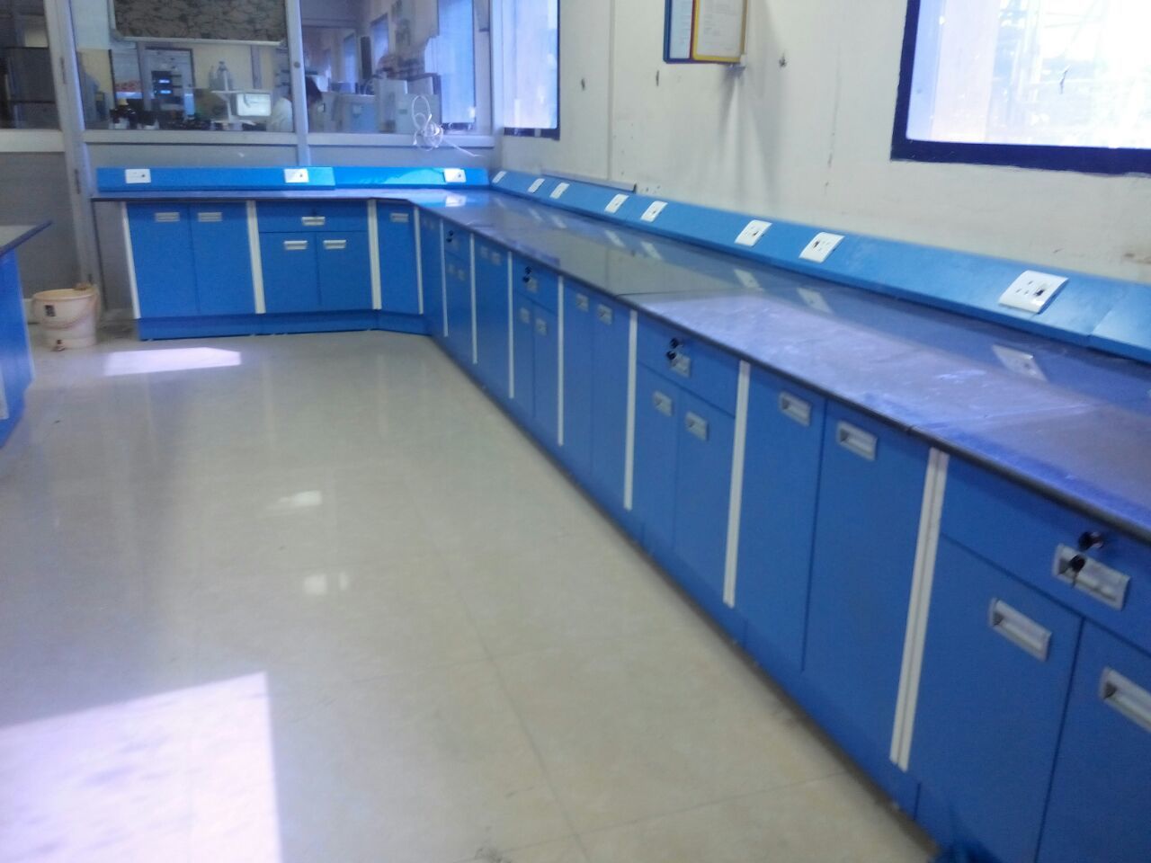 Laboratory Wall Bench