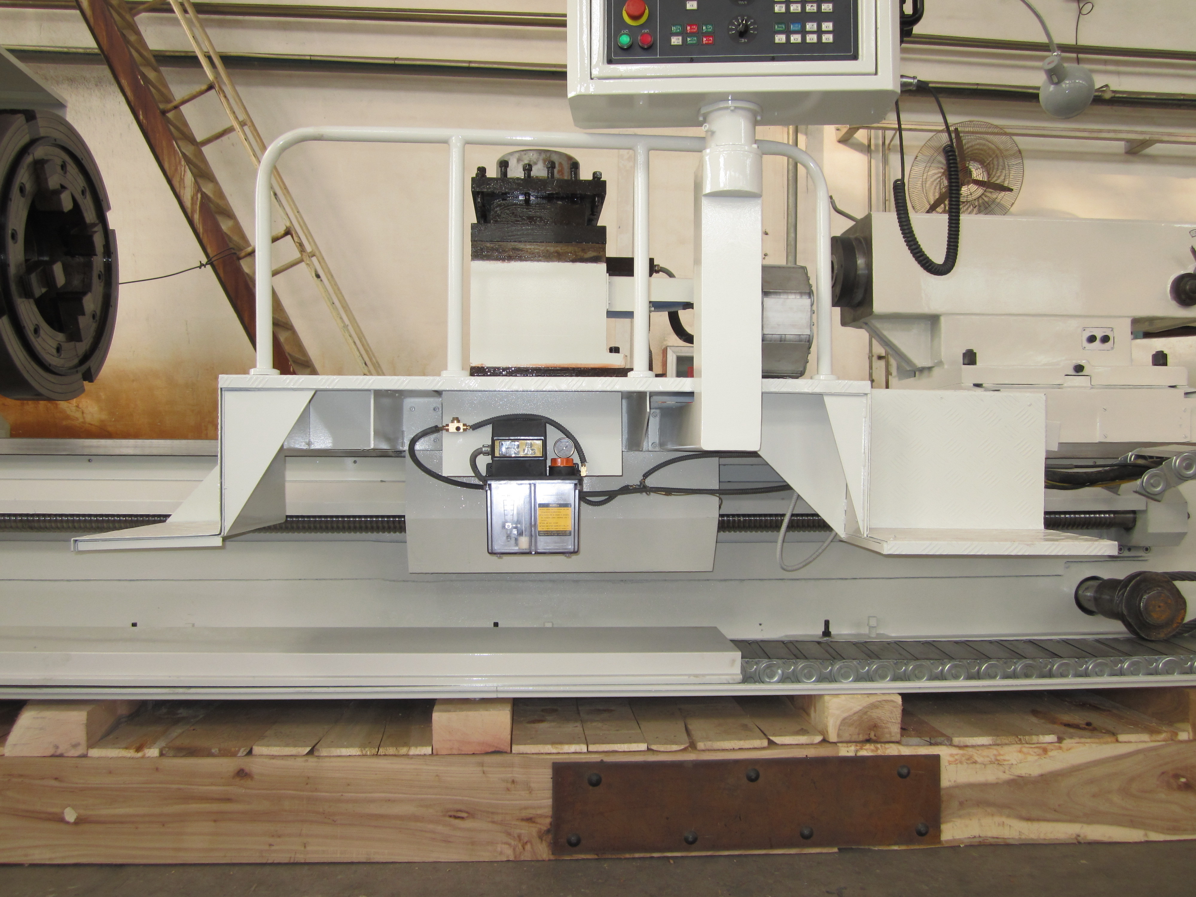Automatic Precision Big Bore Cnc Lathe For Sale