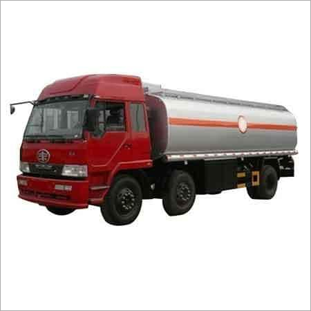 पेट्रोलियम टैंकर