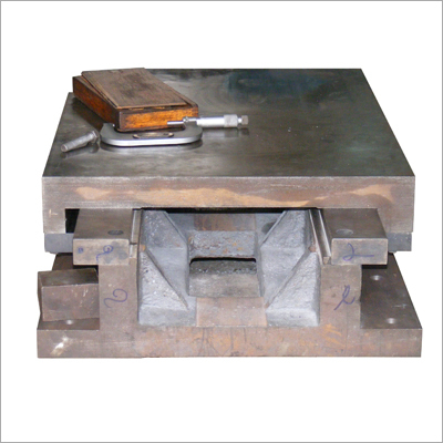 Hardened & Ground Flat Guideways