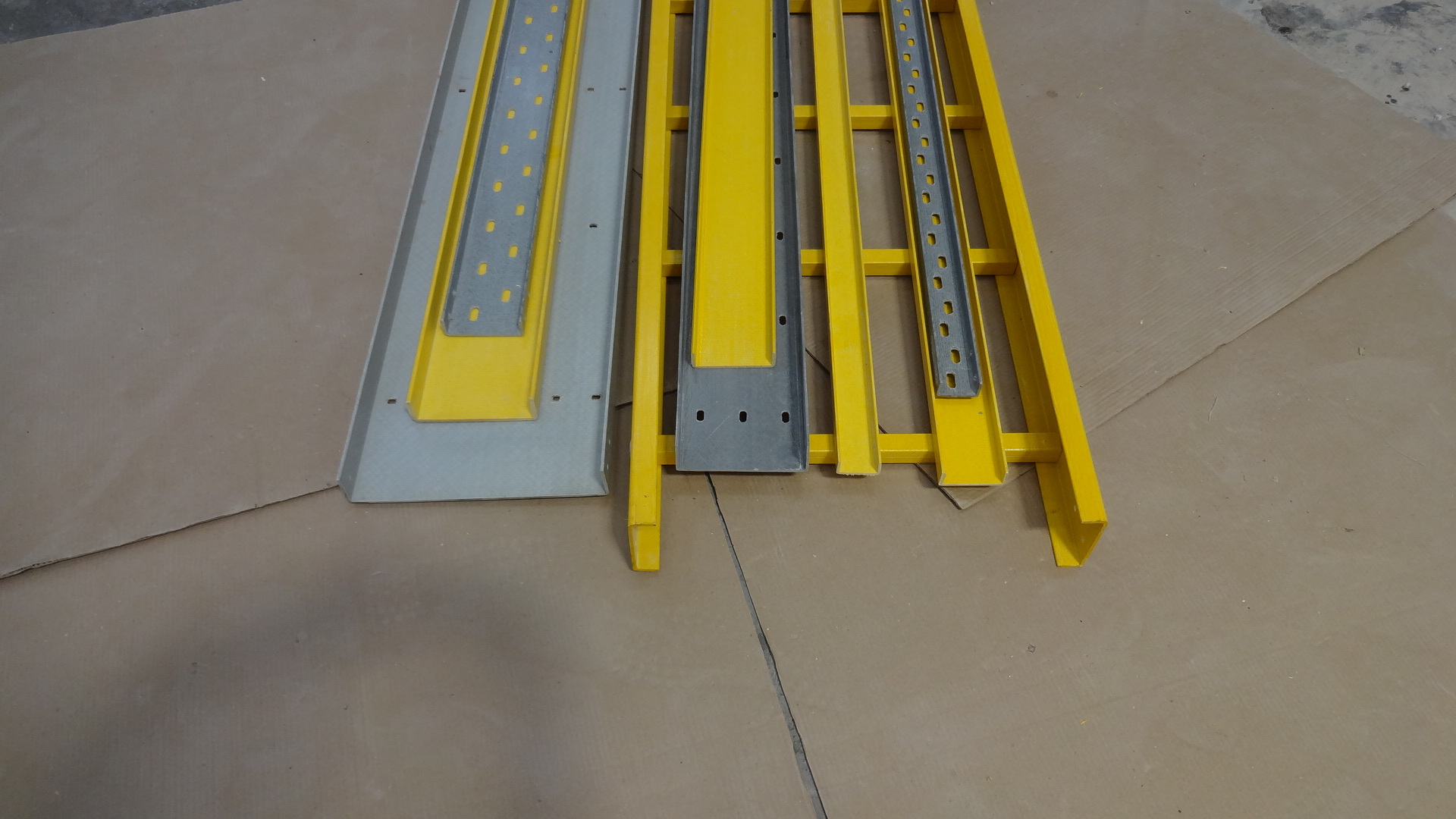 Grp Perforated Cable Tray Length: Standard Size 3 Meter Meter (M)